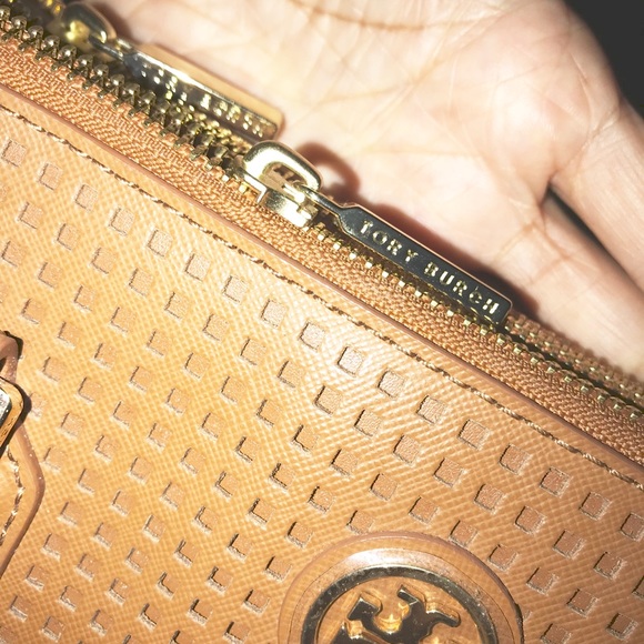 Authentic Tory Burch Robinson Double Zip Tote